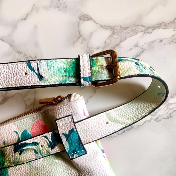 LOVE AND LORE Floral Belted Purse NWOT - Picture 8 of 9